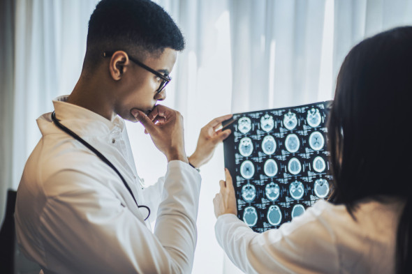 Examens d'imagerie du cerveau et de la moelle épinière