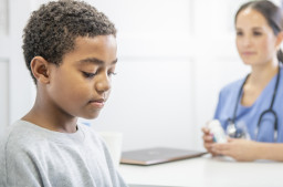 Traitement par médicaments psychotropes chez l’enfant et l’adolescent